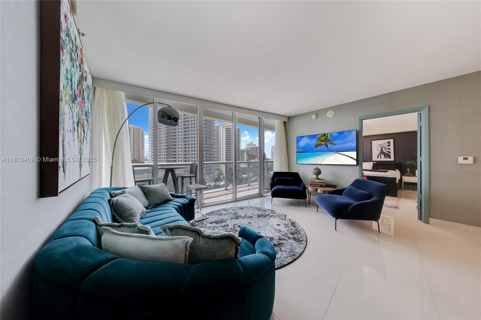 465 Brickell Ave 1019