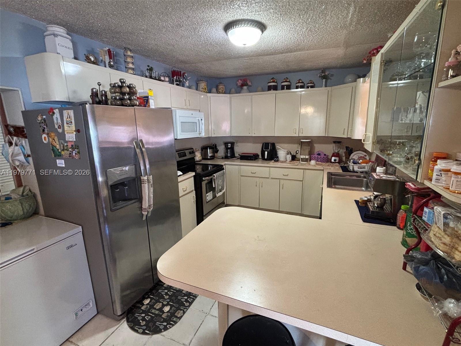 TWELFTH ST MANORS - Residential