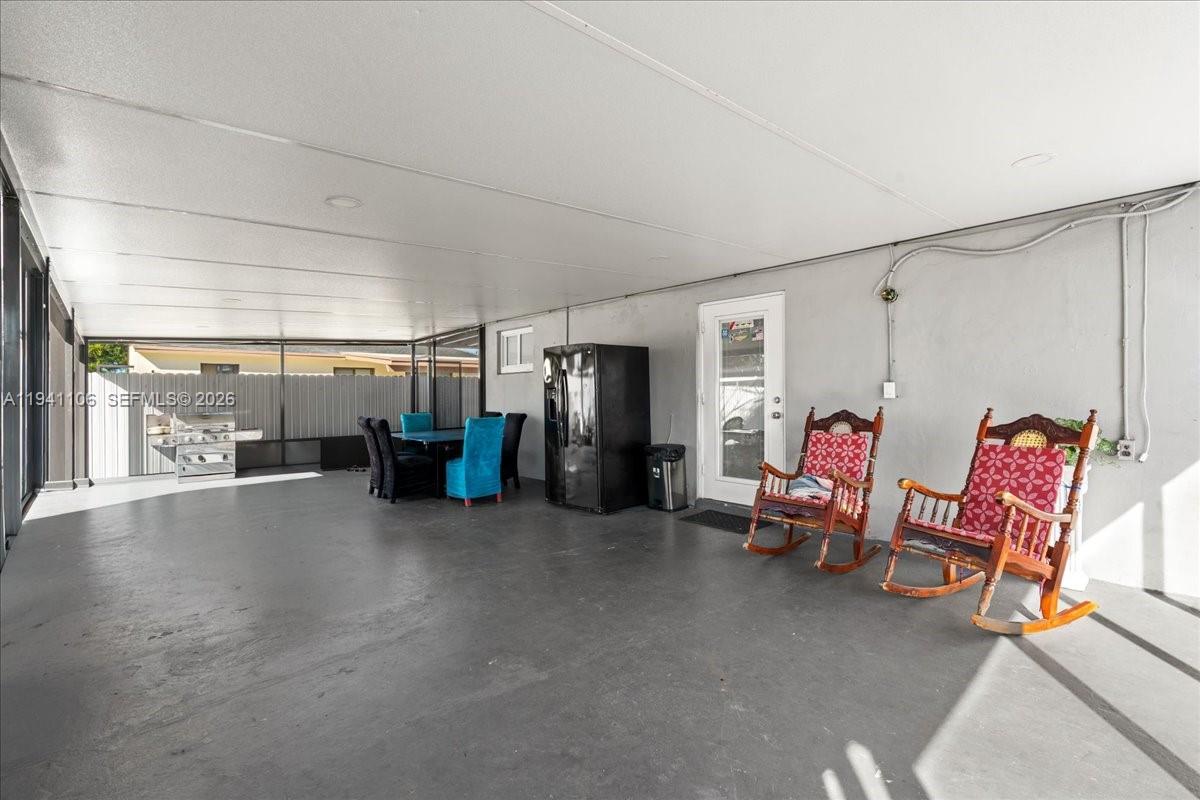 REALSITE ESTS SEC 5 - Residential