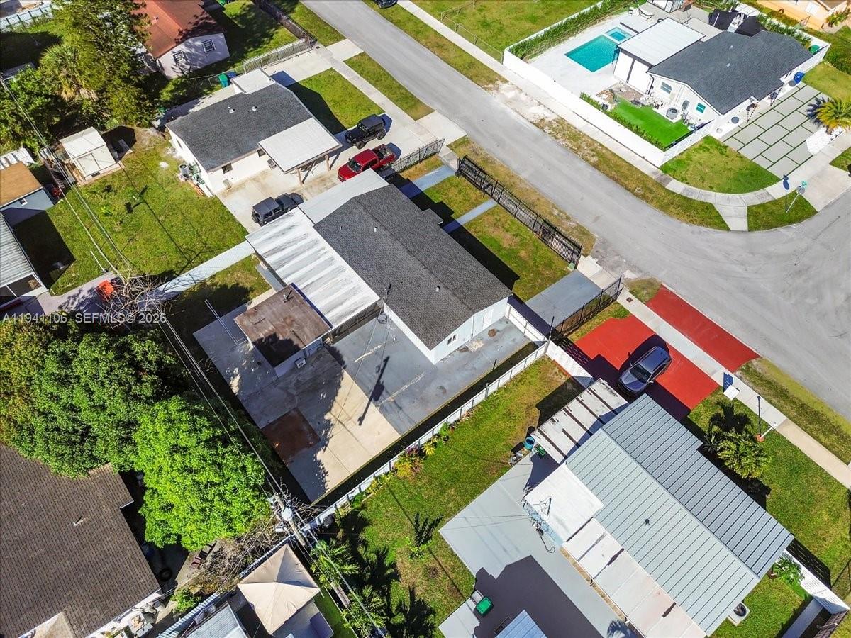 REALSITE ESTS SEC 5 - Residential