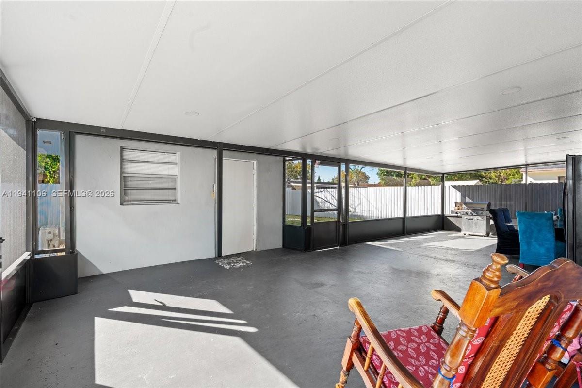 REALSITE ESTS SEC 5 - Residential