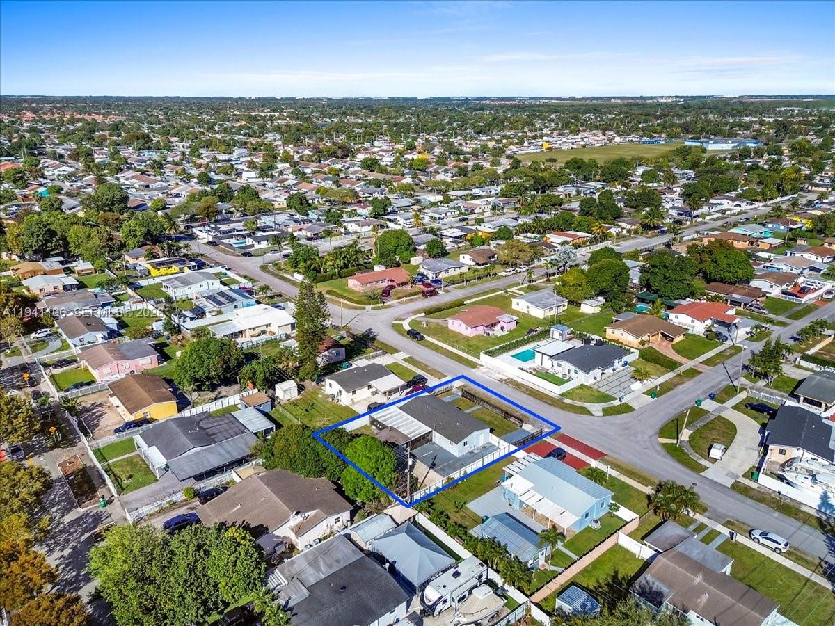 REALSITE ESTS SEC 5 - Residential