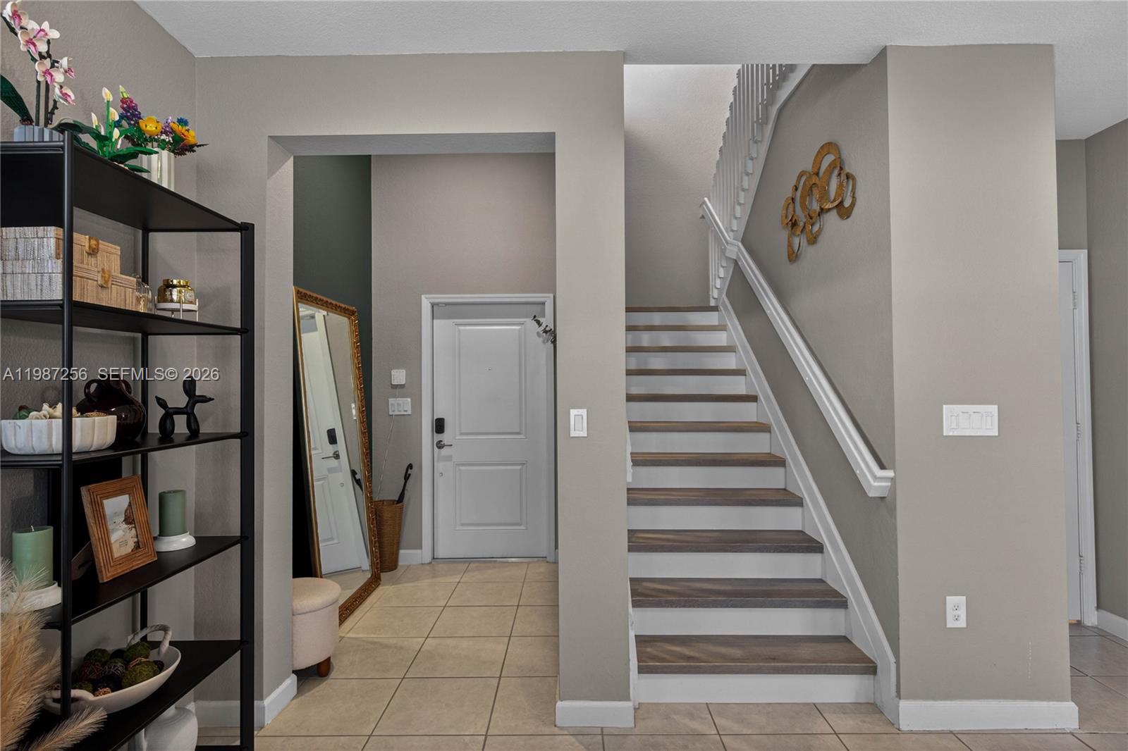 SILVER PALMS NORTH - Residential