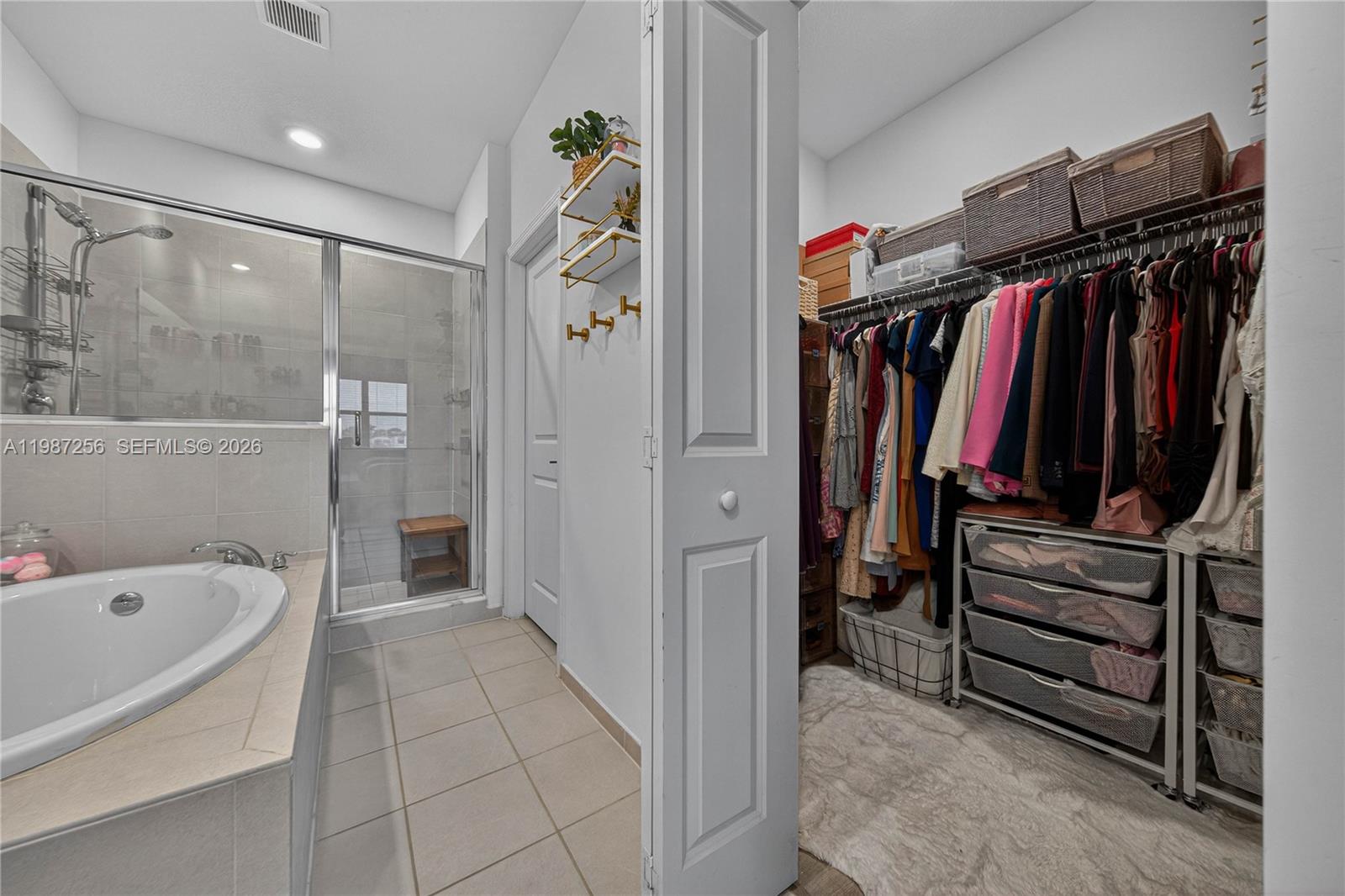 SILVER PALMS NORTH - Residential