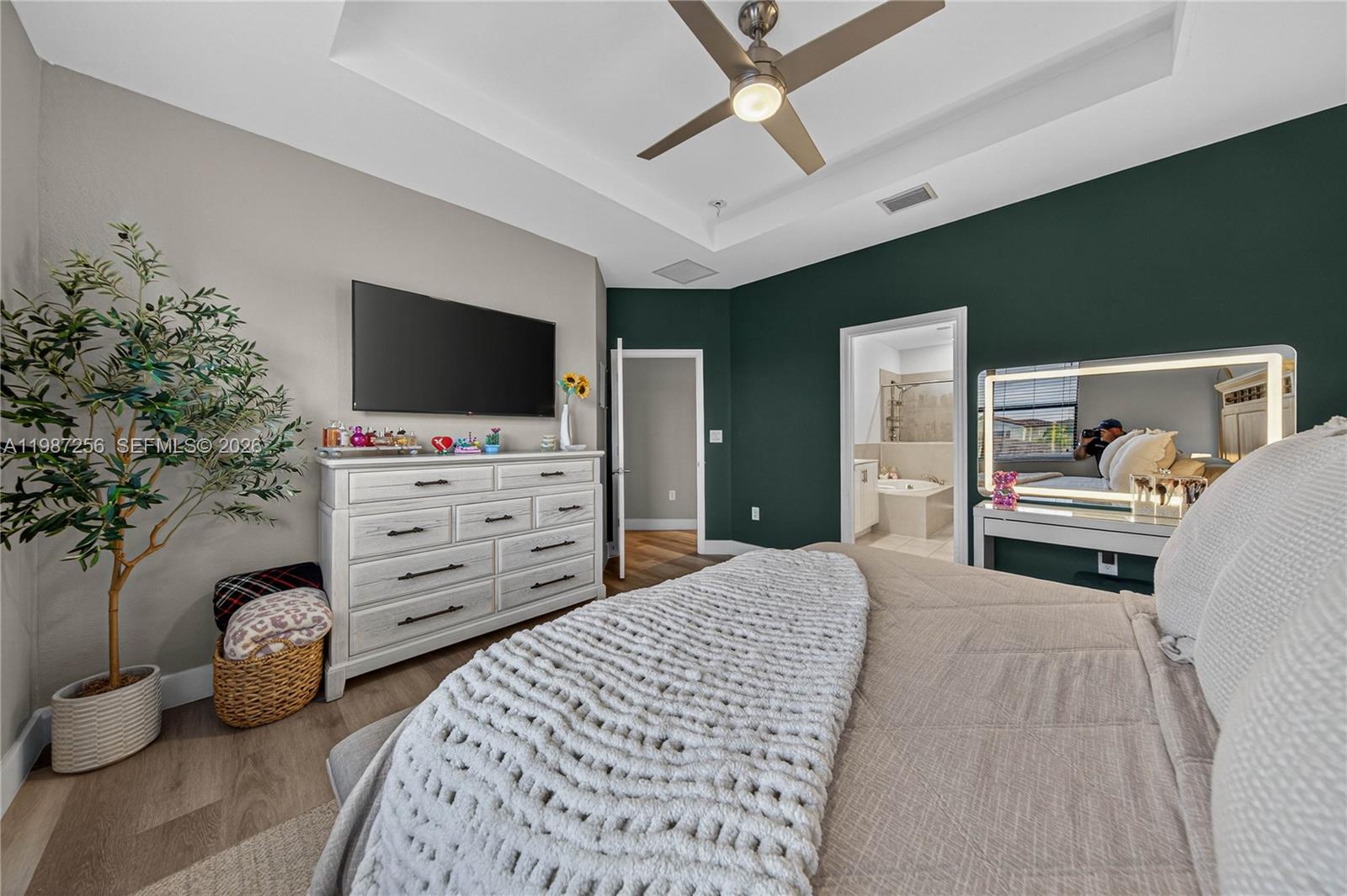 SILVER PALMS NORTH - Residential