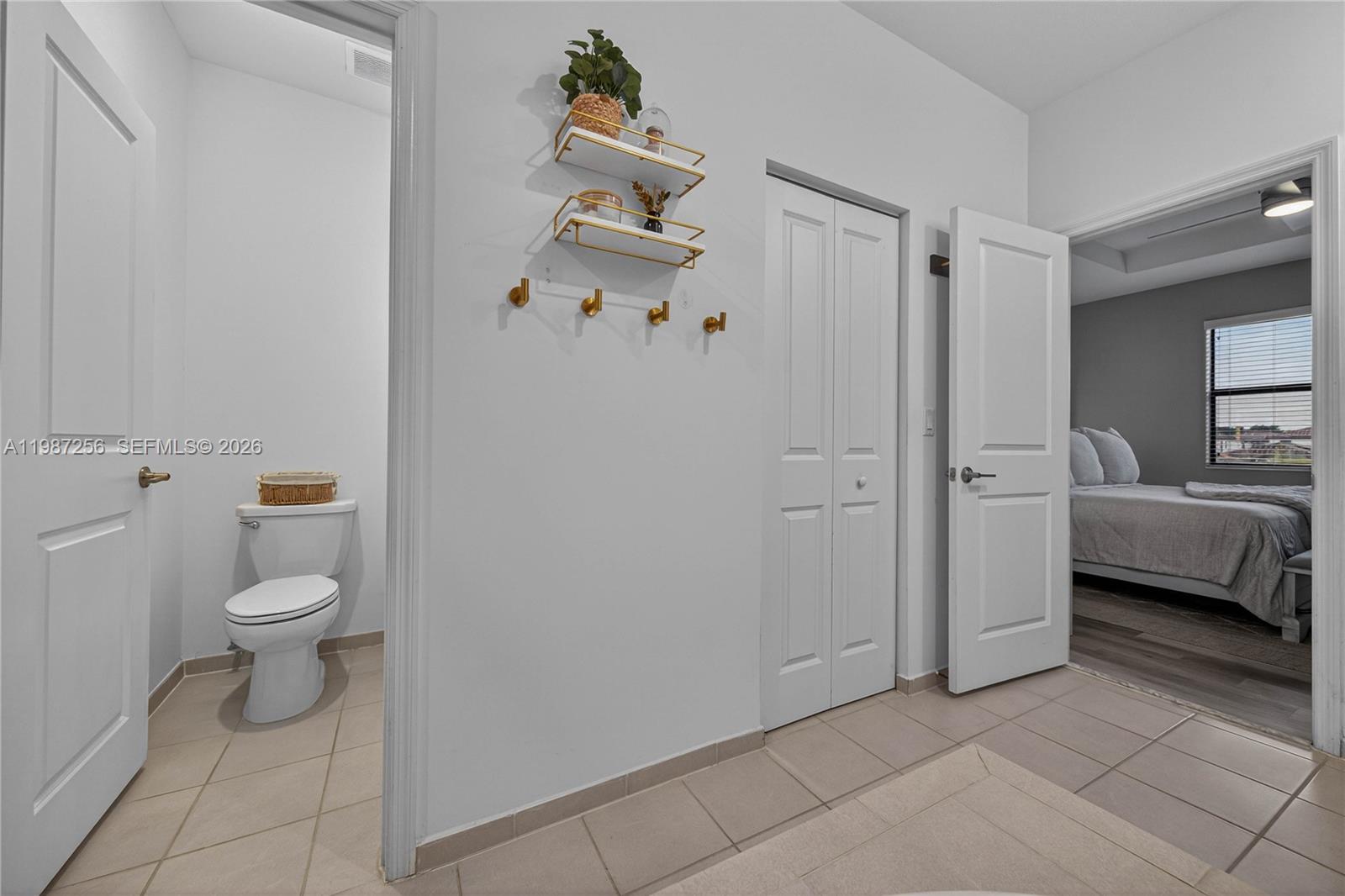 SILVER PALMS NORTH - Residential