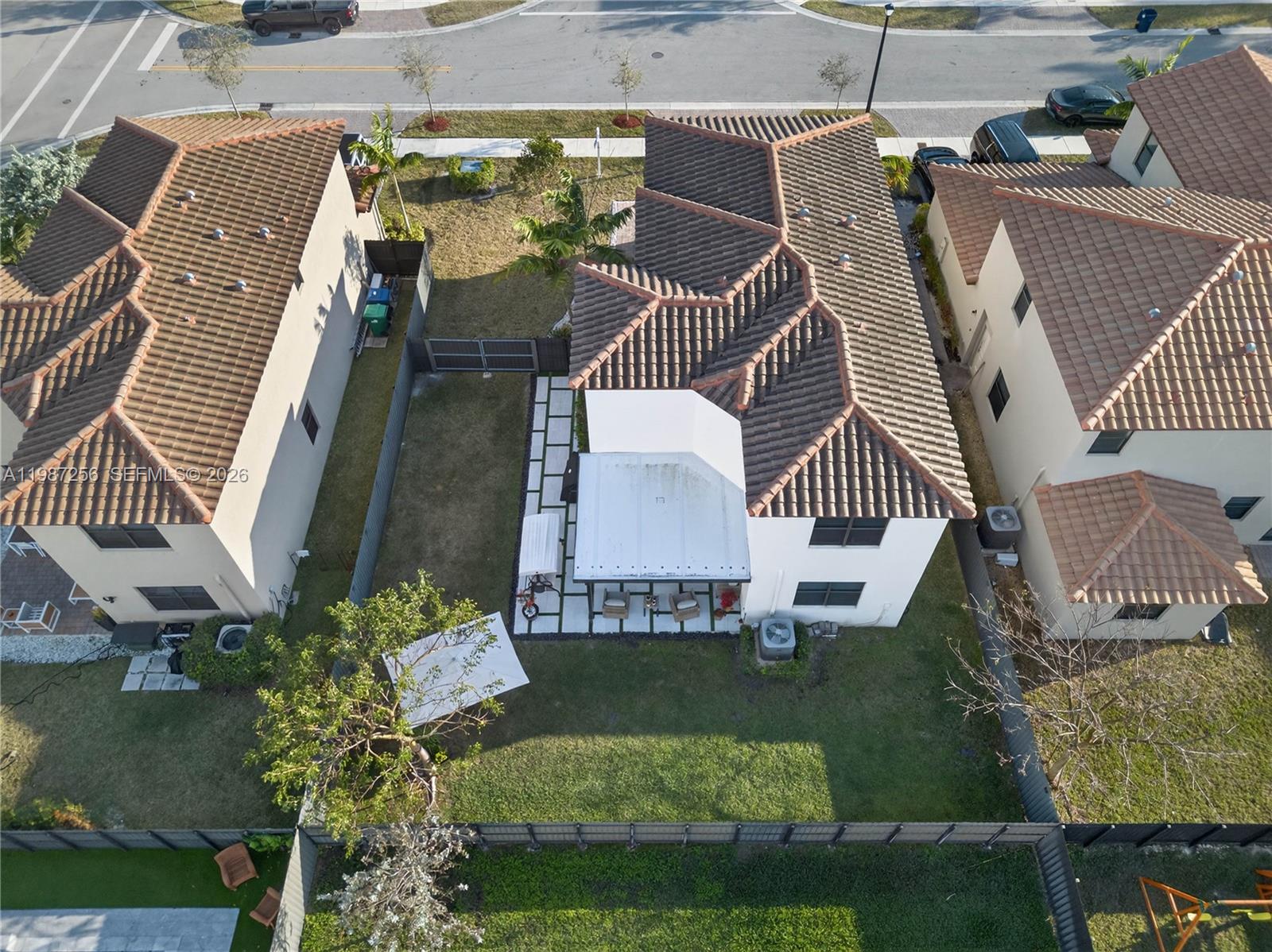 SILVER PALMS NORTH - Residential