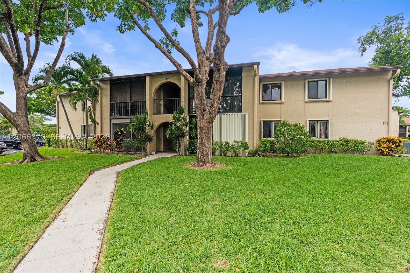 511 Shady Pine Way D1, Green Acres FL 33415