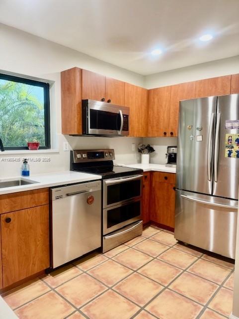 CORAL REEF NURSERIES SEC - Residential