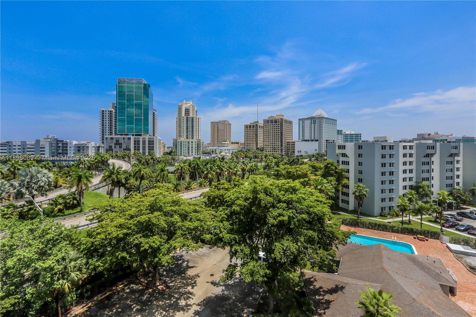 DADELAND PLACE CONDO - Residential Lease
