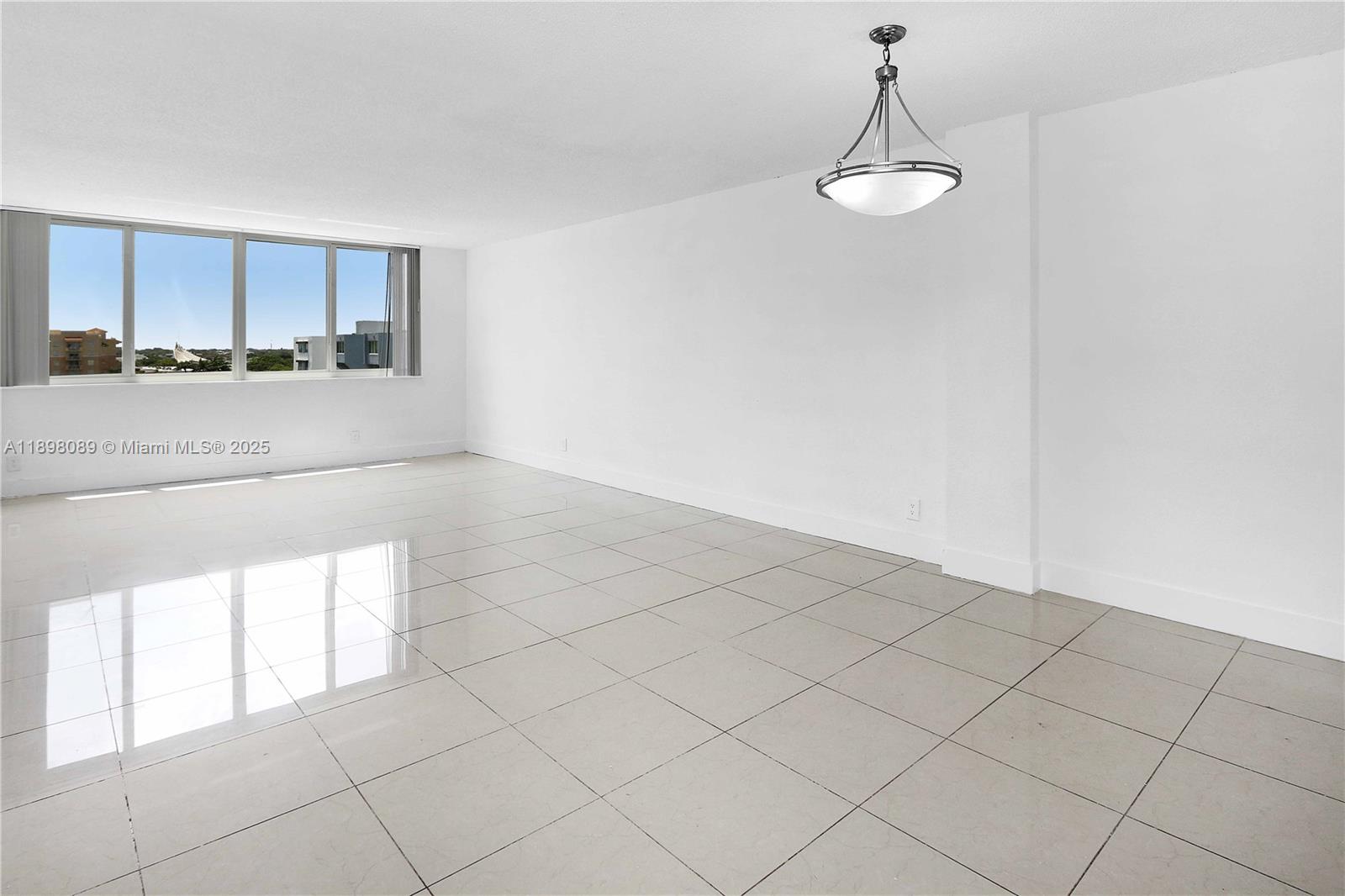 DADELAND PLACE CONDO - Residential Lease