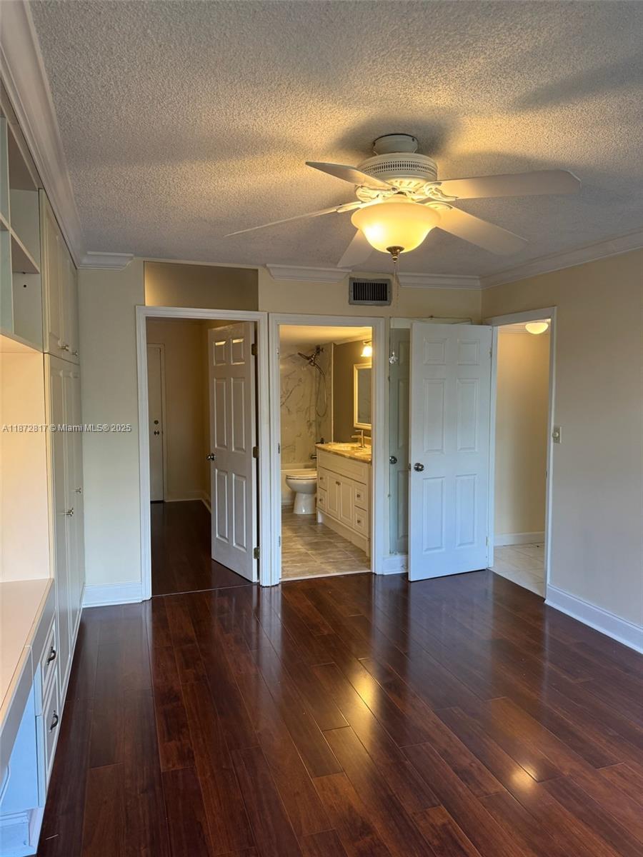 COMMODORE PLAZA CONDO - Residential