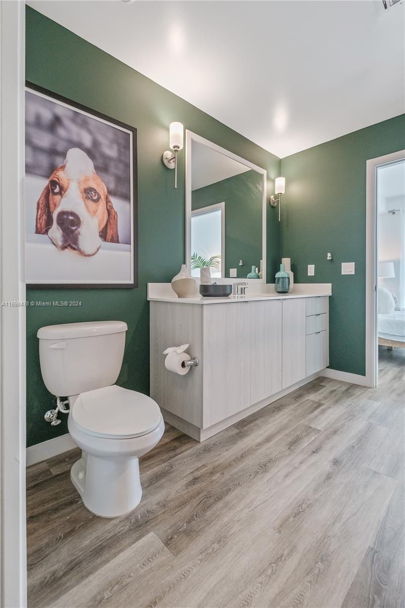 LAUDERDALE FIRST ADD RESU - Residential Lease