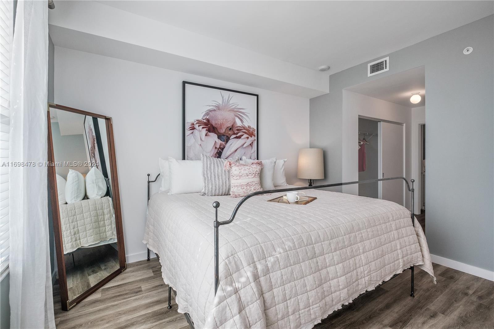 LAUDERDALE FIRST ADD RESU - Residential Lease