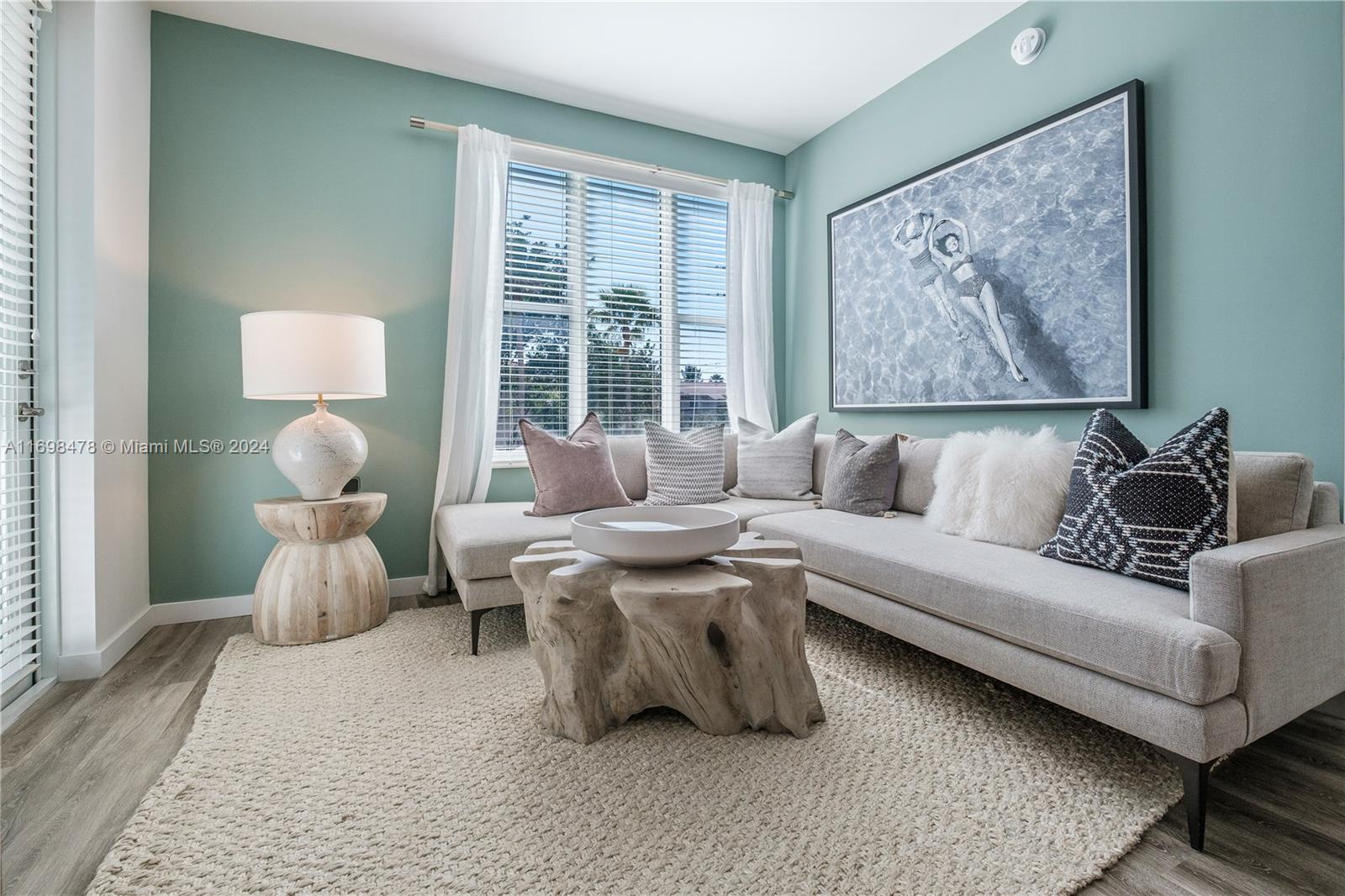 LAUDERDALE FIRST ADD RESU - Residential Lease