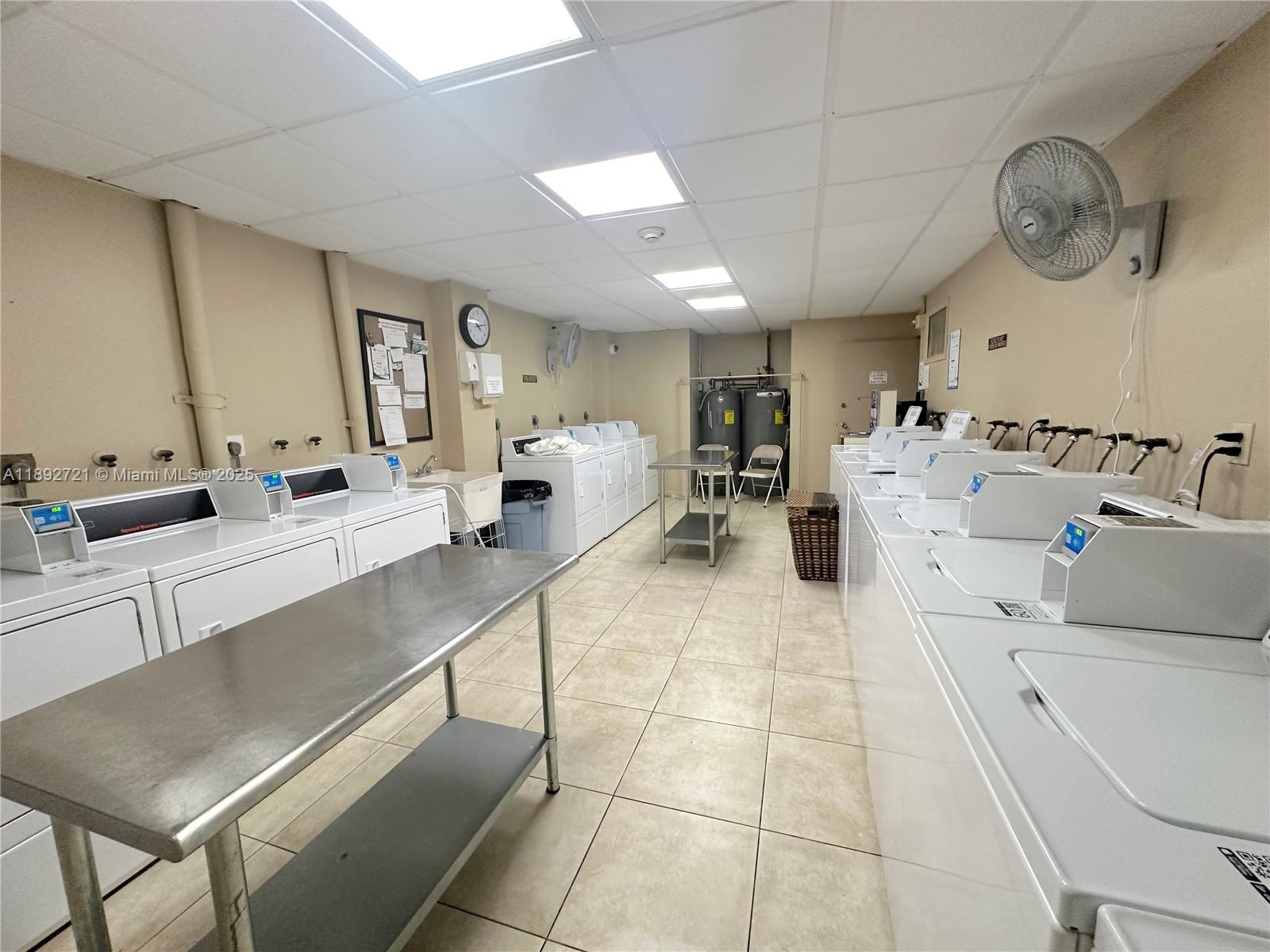 VICTORIA PARK TOWER CONDO - Residential Lease