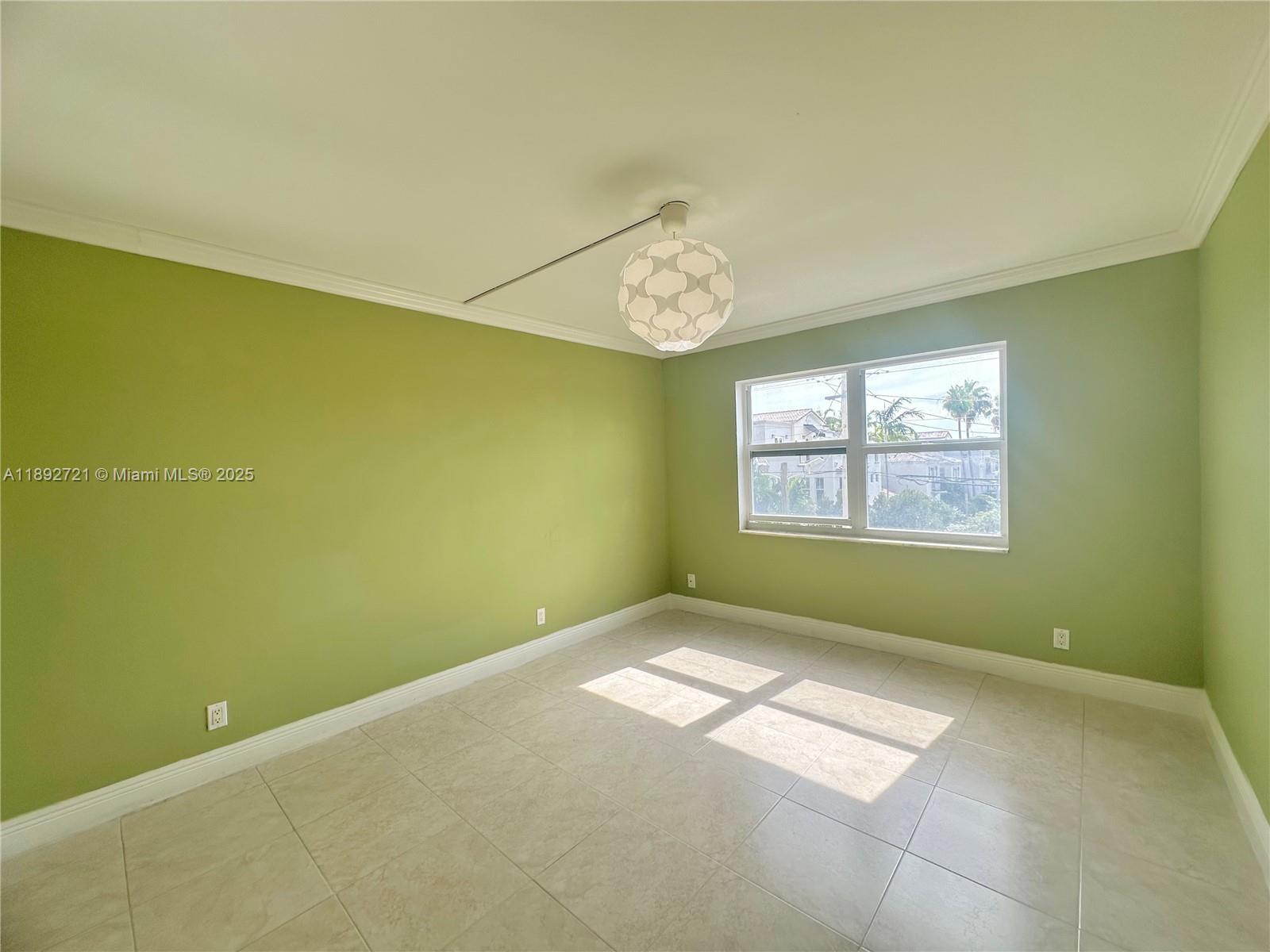 VICTORIA PARK TOWER CONDO - Residential Lease