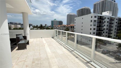 Photo of 401 N Birch Rd #415, Fort Lauderdale, FL 33304 (MLS # A12055544)