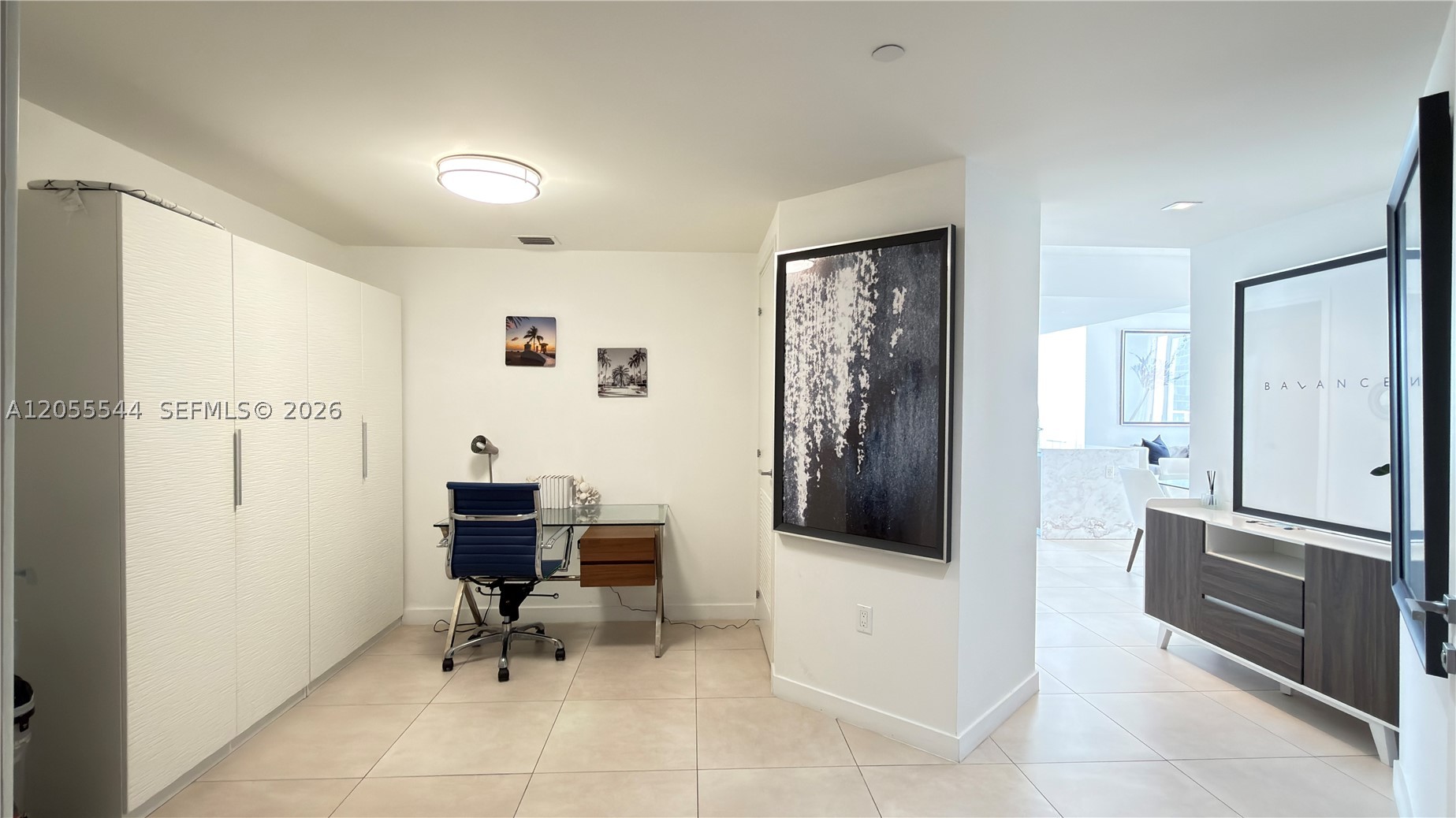 401 N Birch Rd 415