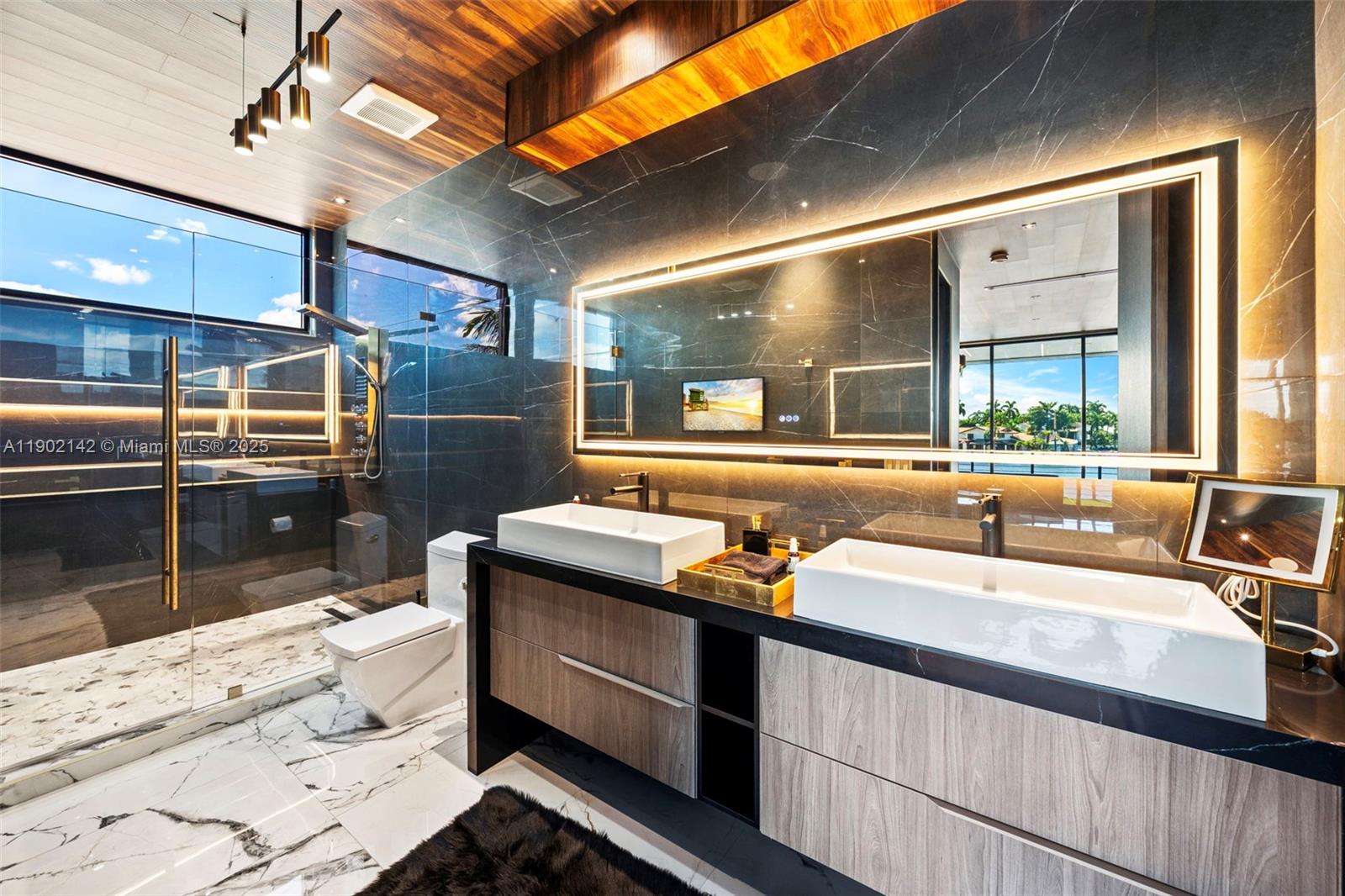 SUNRISE - Residential