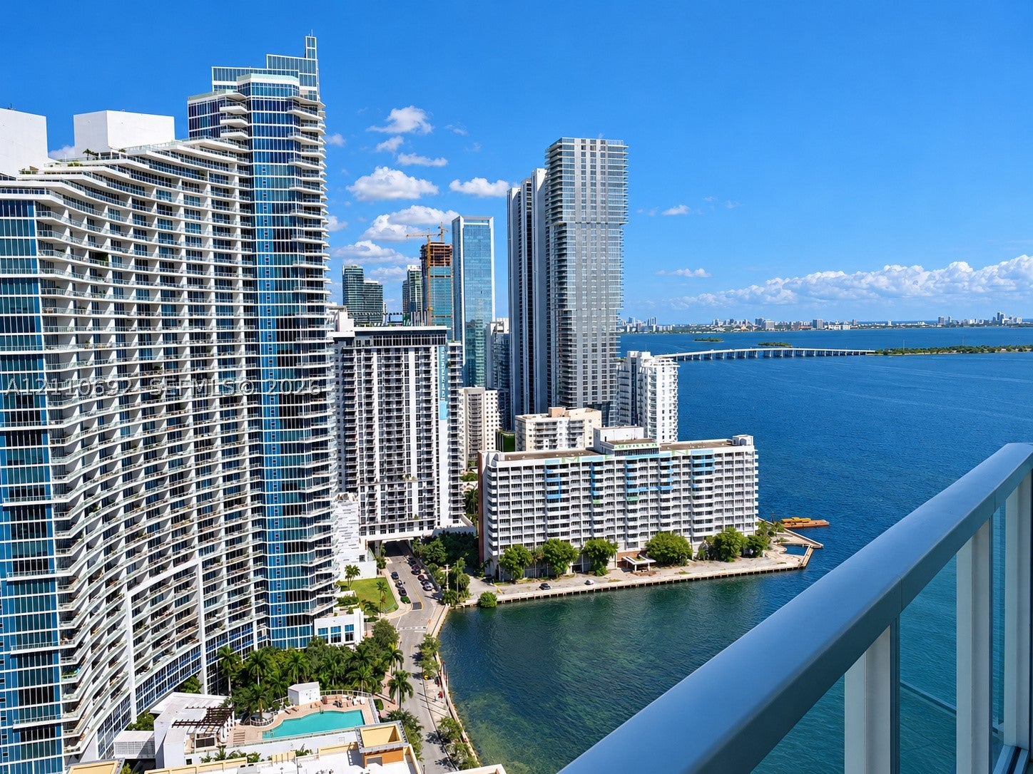 1900 N Bayshore Dr 3012