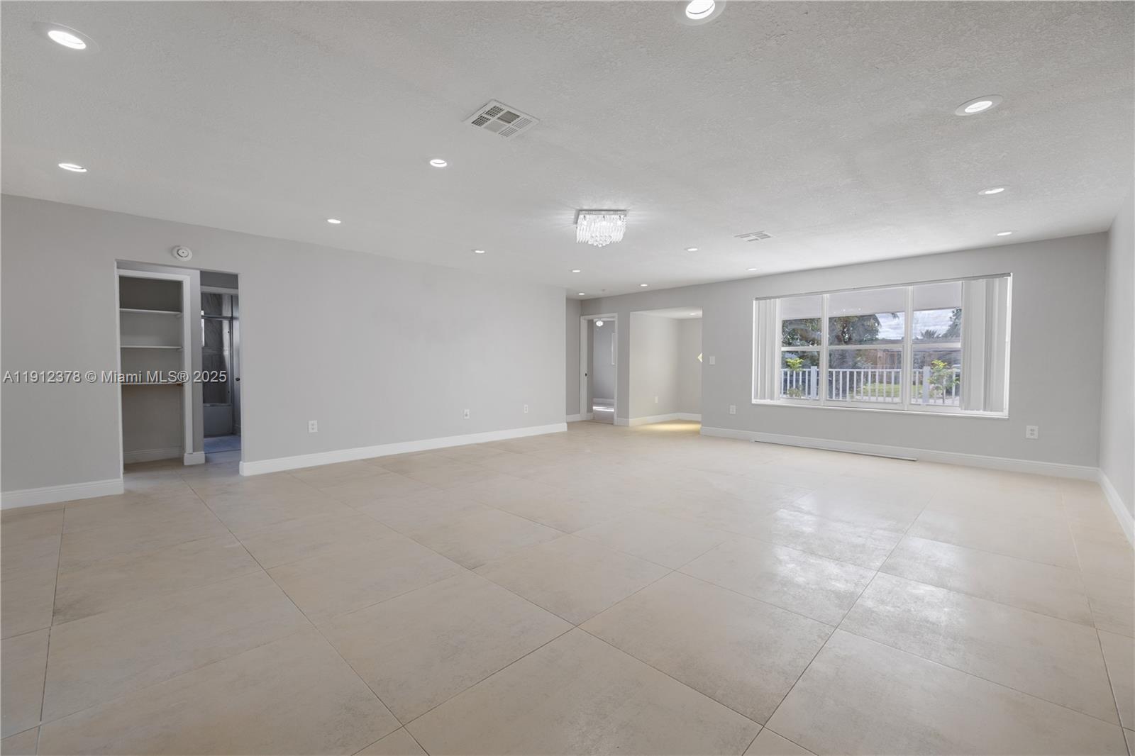 MIRAMAR PARK THIRD ADD - Residential