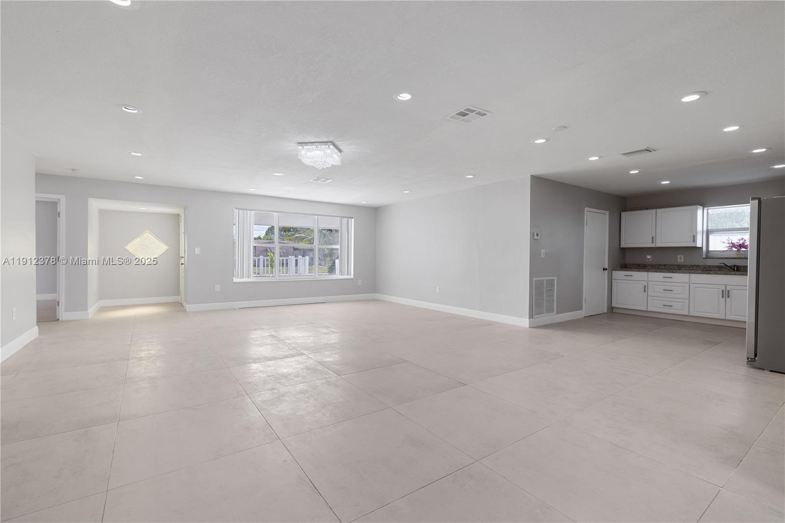 MIRAMAR PARK THIRD ADD - Residential