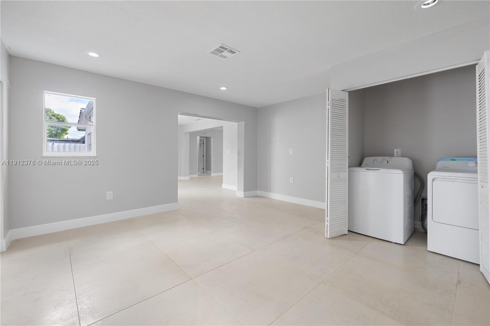 MIRAMAR PARK THIRD ADD - Residential