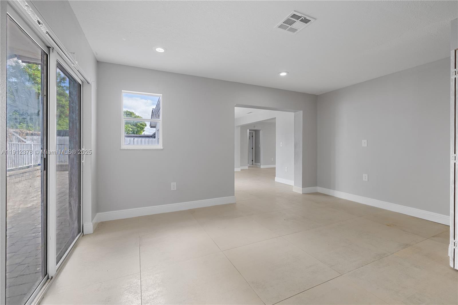 MIRAMAR PARK THIRD ADD - Residential