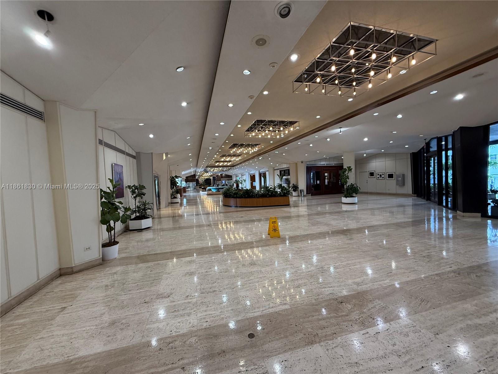 801 Brickell Bay Dr 2064