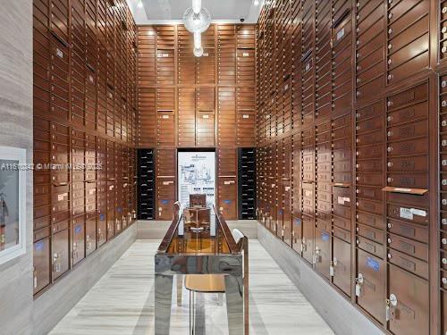 METROPICA NORTH TOWER ONE - Residential