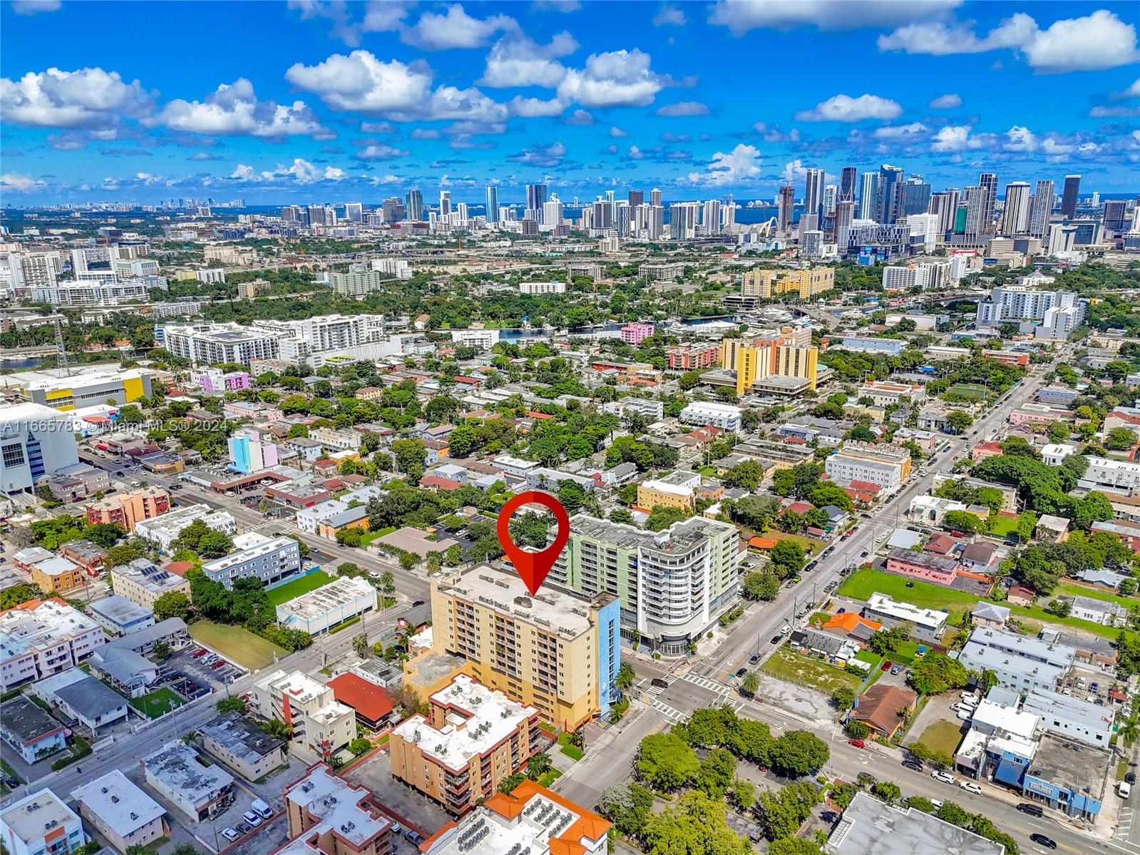 DIAMOND TOWER CONDO - Residential