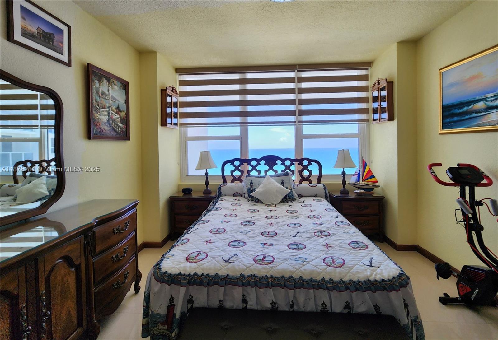 ALEXANDER TOWERS CONDO - Residential Lease