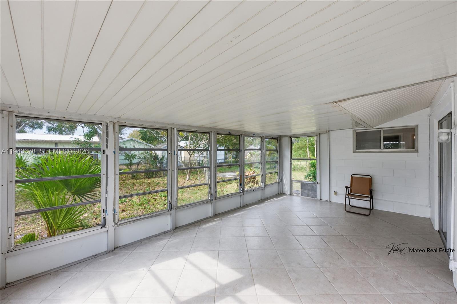 LAURELWOOD UNIT 1 - Residential