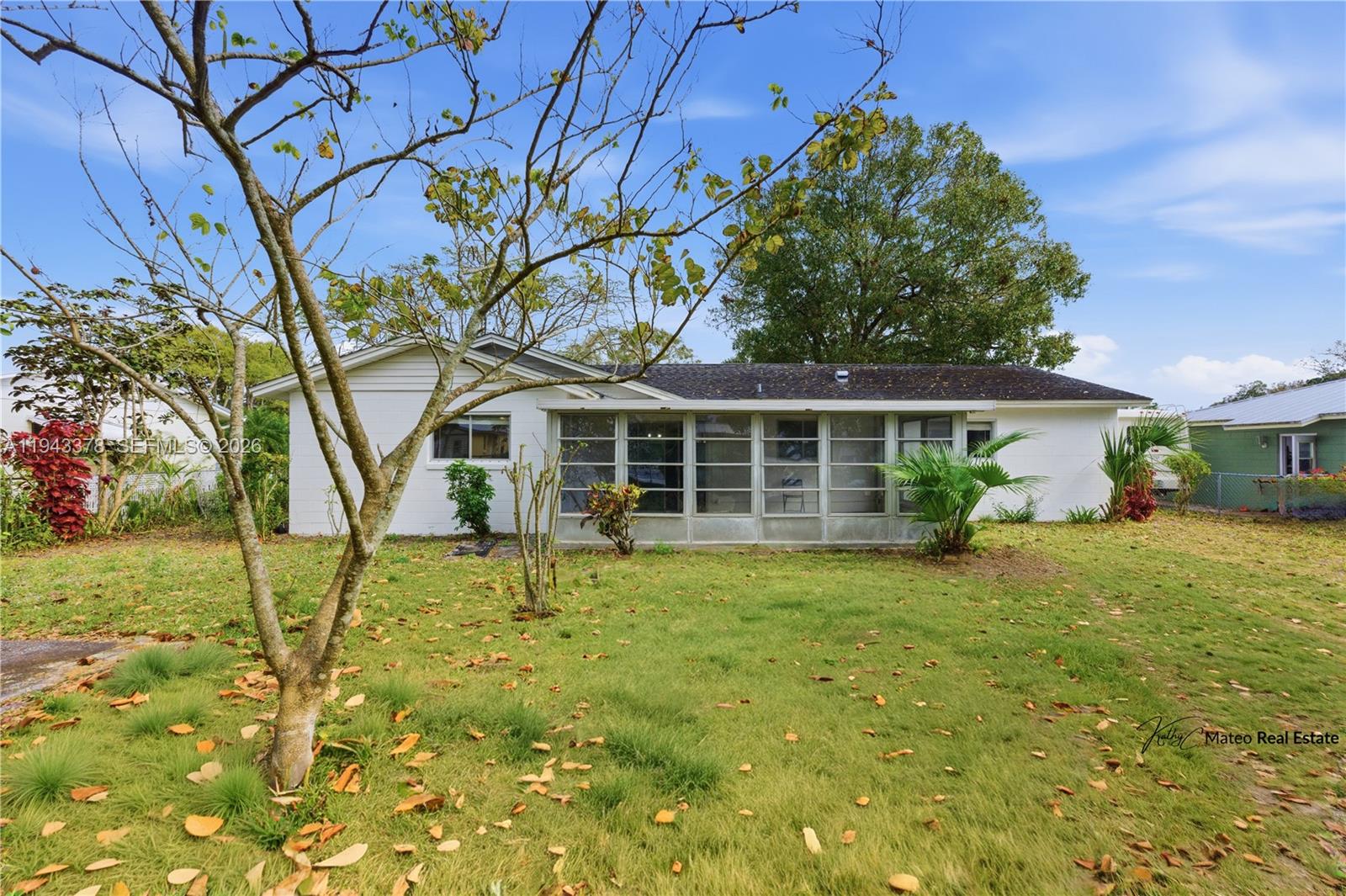 LAURELWOOD UNIT 1 - Residential