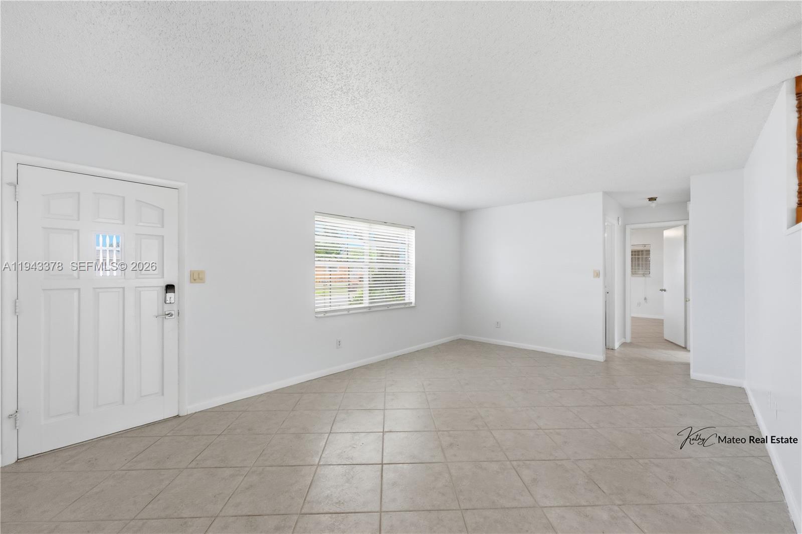 LAURELWOOD UNIT 1 - Residential