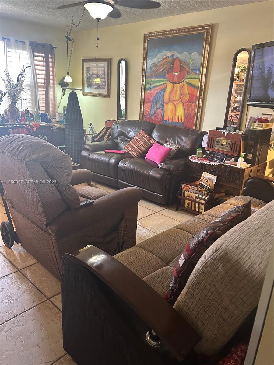 KINGSLEY AT CENTURY VILLA - Residential