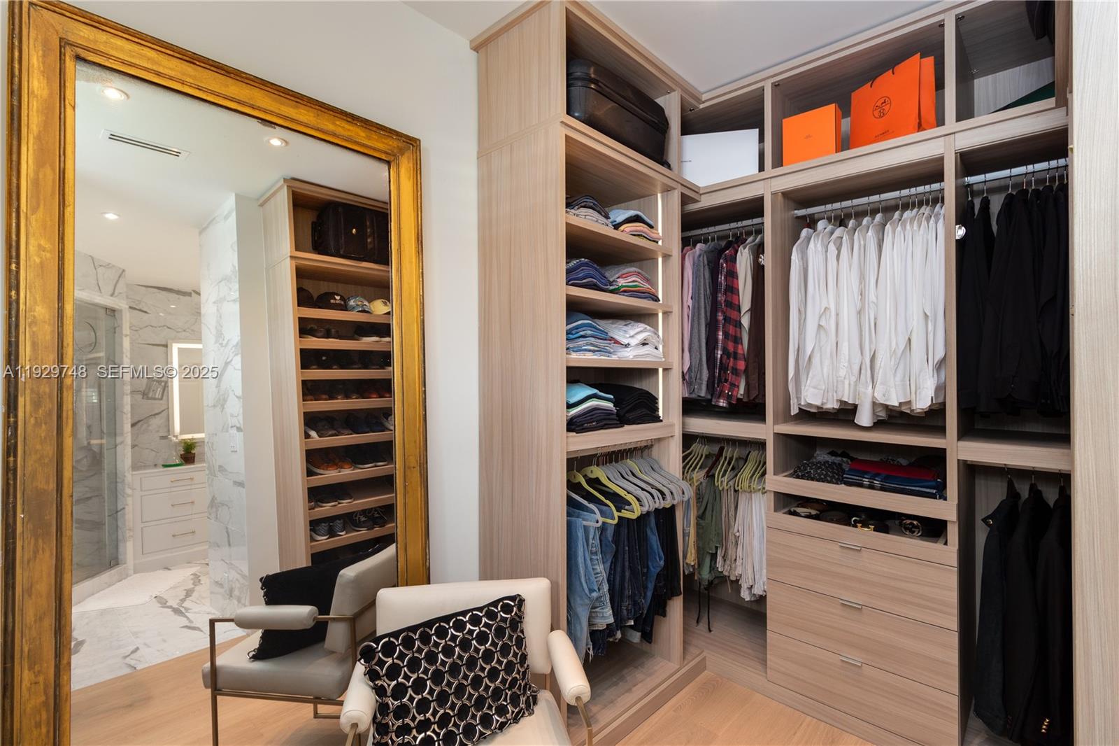 BELLE TOWERS CONDO - Residential