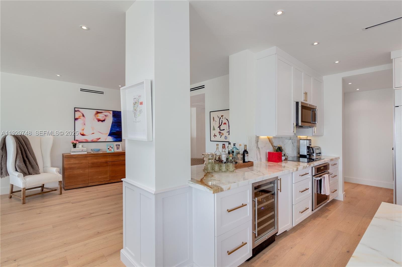 BELLE TOWERS CONDO - Residential