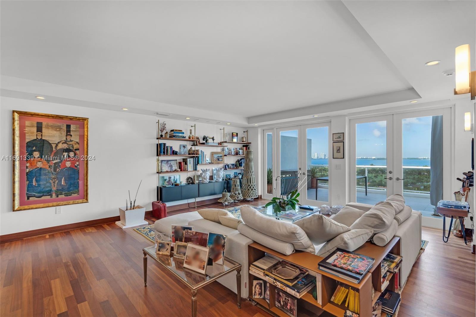 5600 Collins Ave PHE