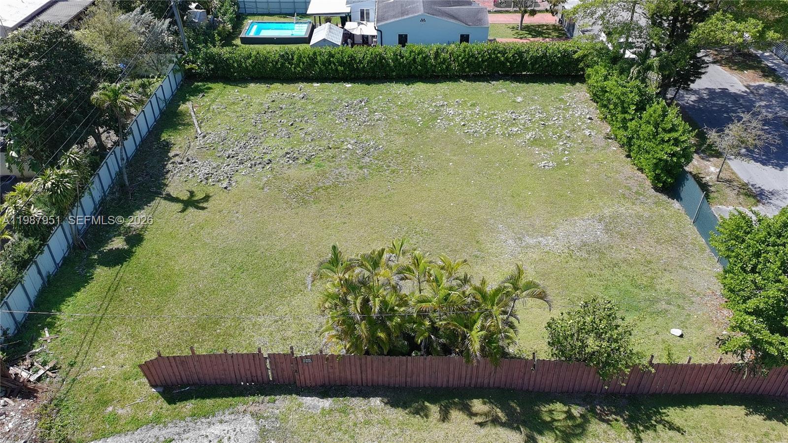 CORBETTS EIGHTH ST ADDN - Land