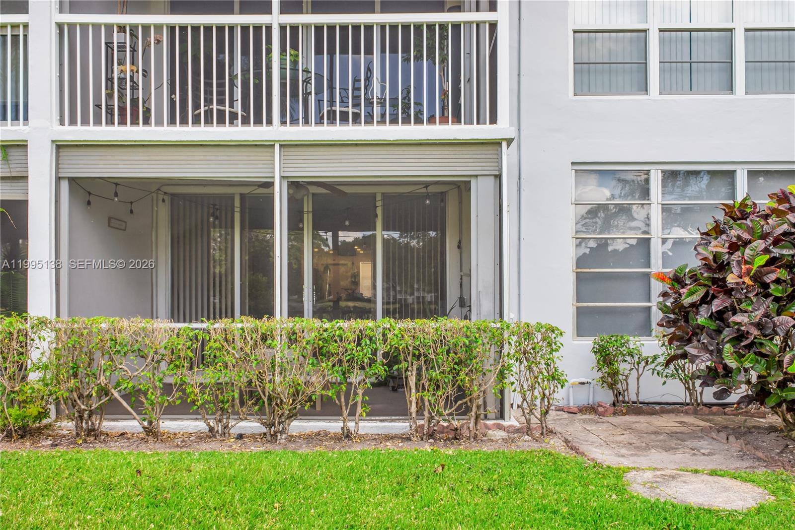 NO 38 PALM-AIRE COUNTRY C - Residential
