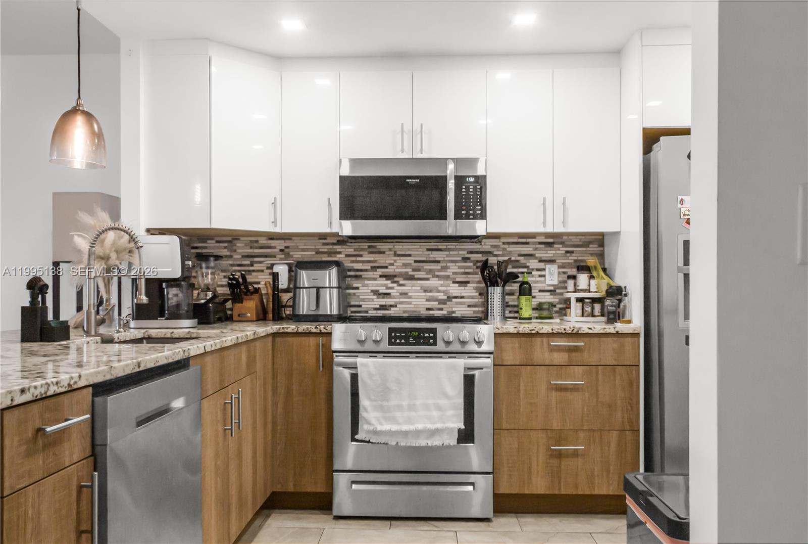 NO 38 PALM-AIRE COUNTRY C - Residential