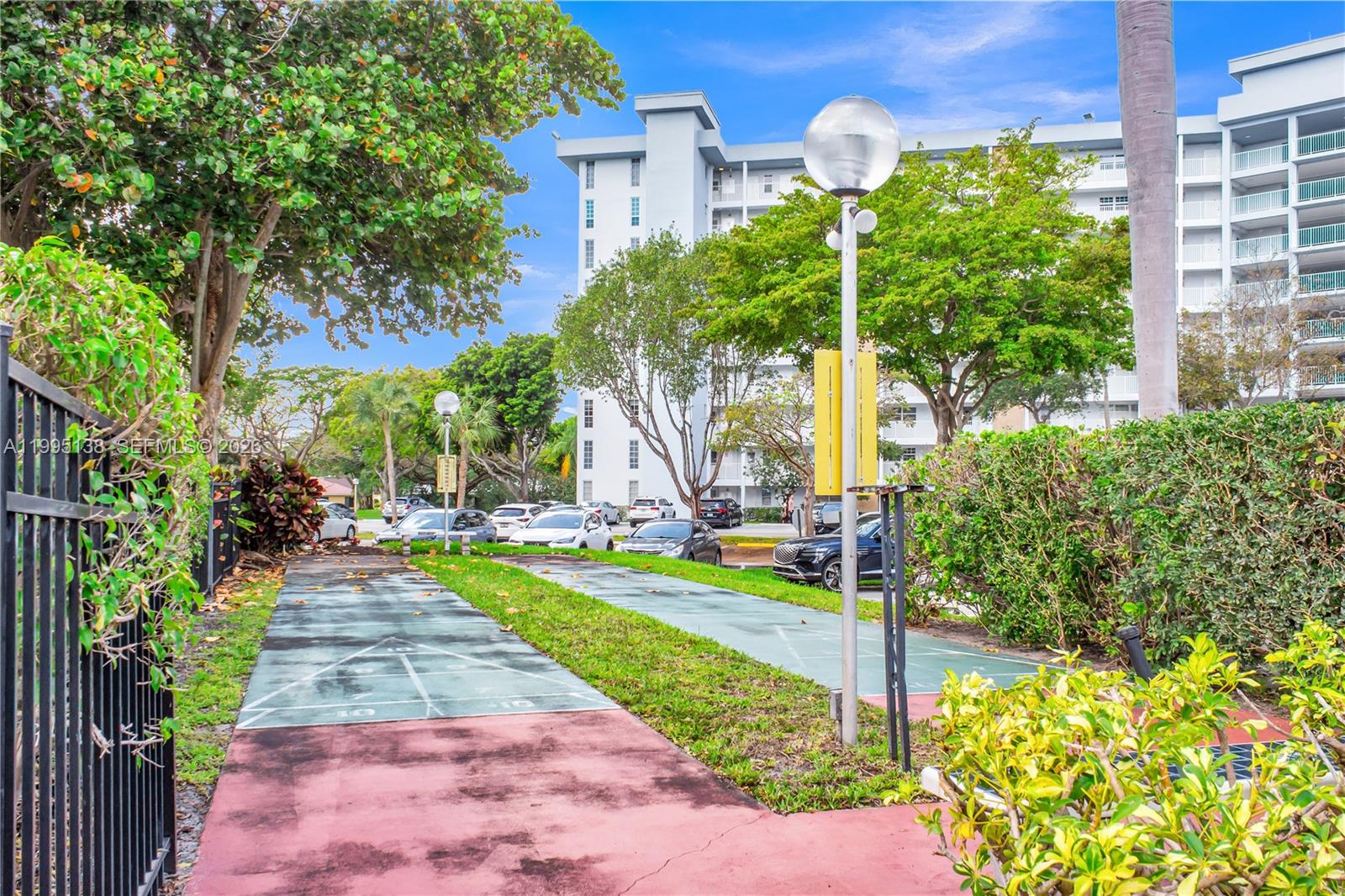 NO 38 PALM-AIRE COUNTRY C - Residential