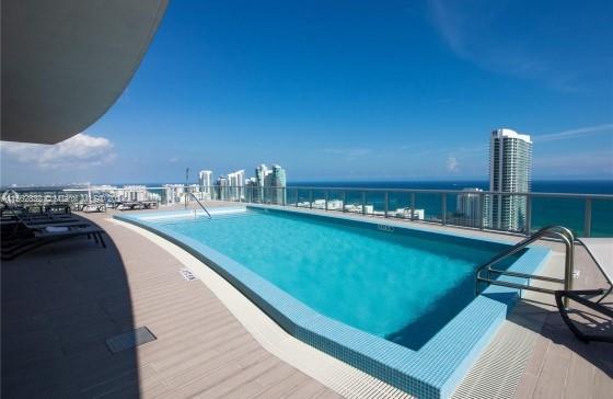 BEACHWALK CONDOMINIUM - Residential