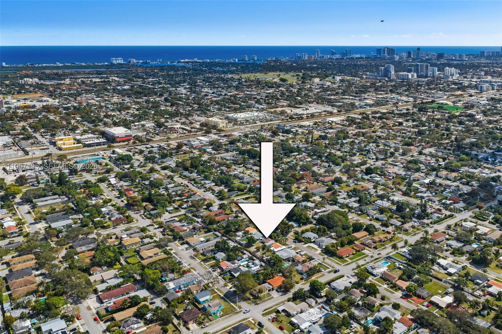 HOLLYWOOD PARK - Residential