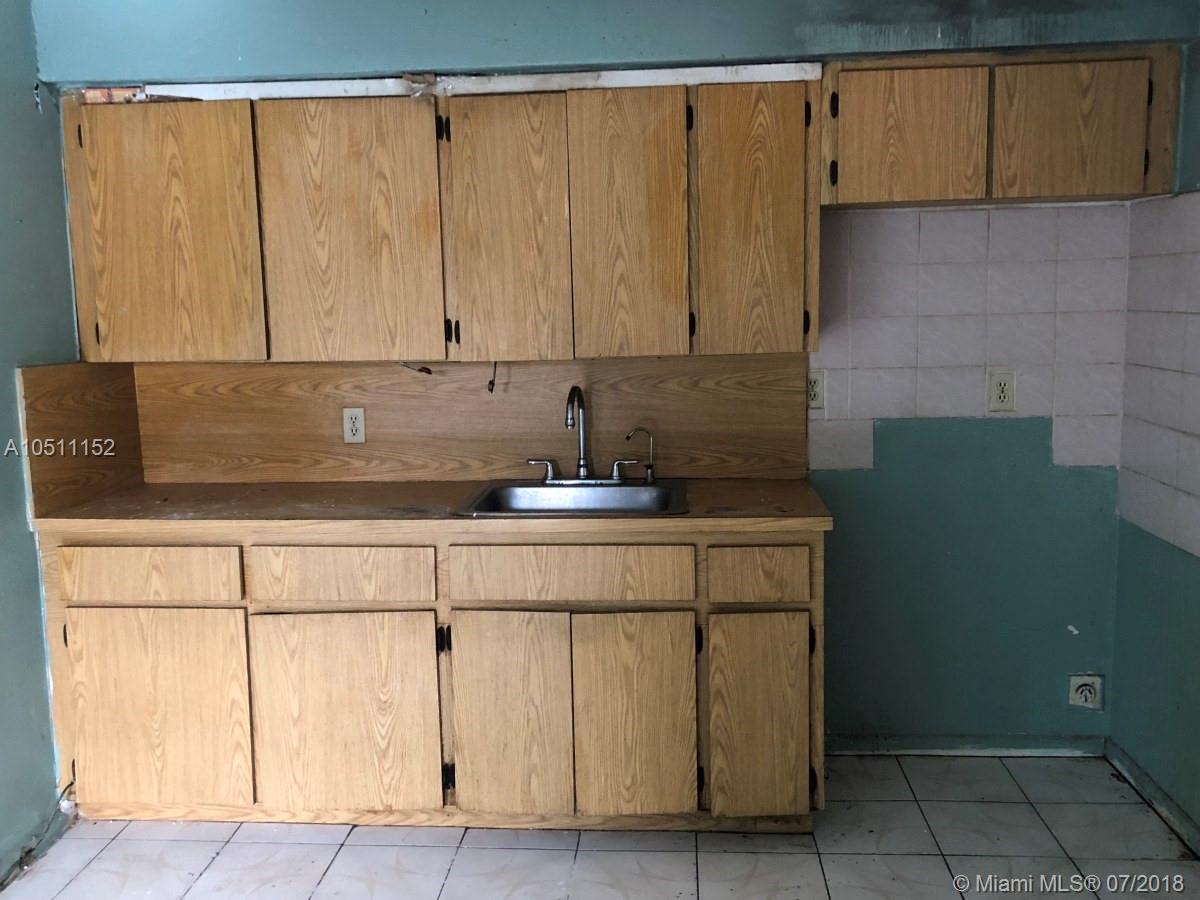 RADIO HEIGHTS - Residential