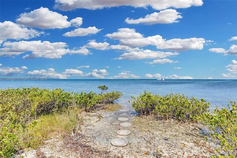 A home in Plantation Key