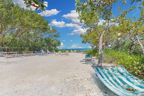 A home in Plantation Key