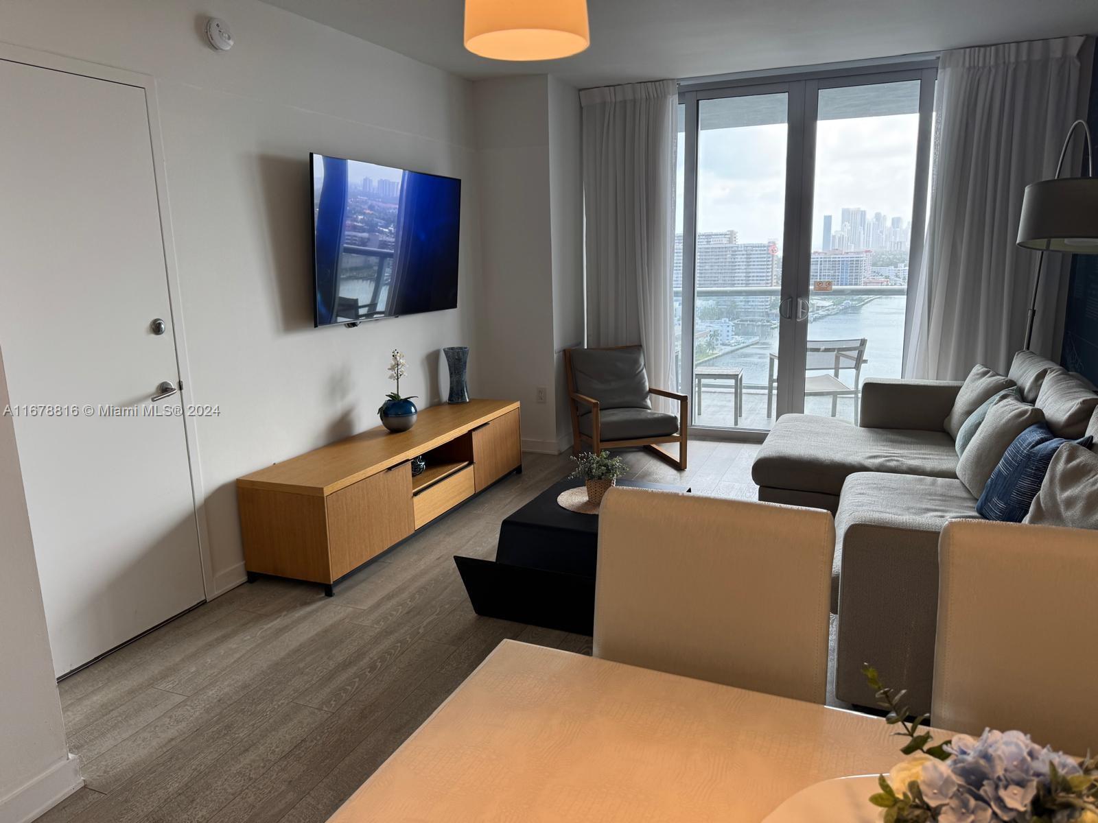 BEACHWALK CONDOMINIUM - Residential